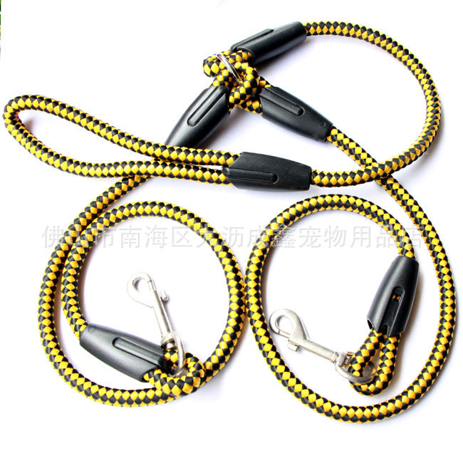 Tangled Trails Outdoor Gear double-ended dog traction rope for walking pets, durable and adjustable for outdoor use.