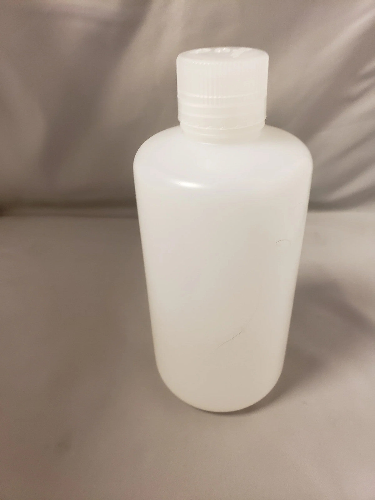 Nalgene Ultralite Narrow Mouth 32oz BPA-Free HDPE Round Storage Bottle